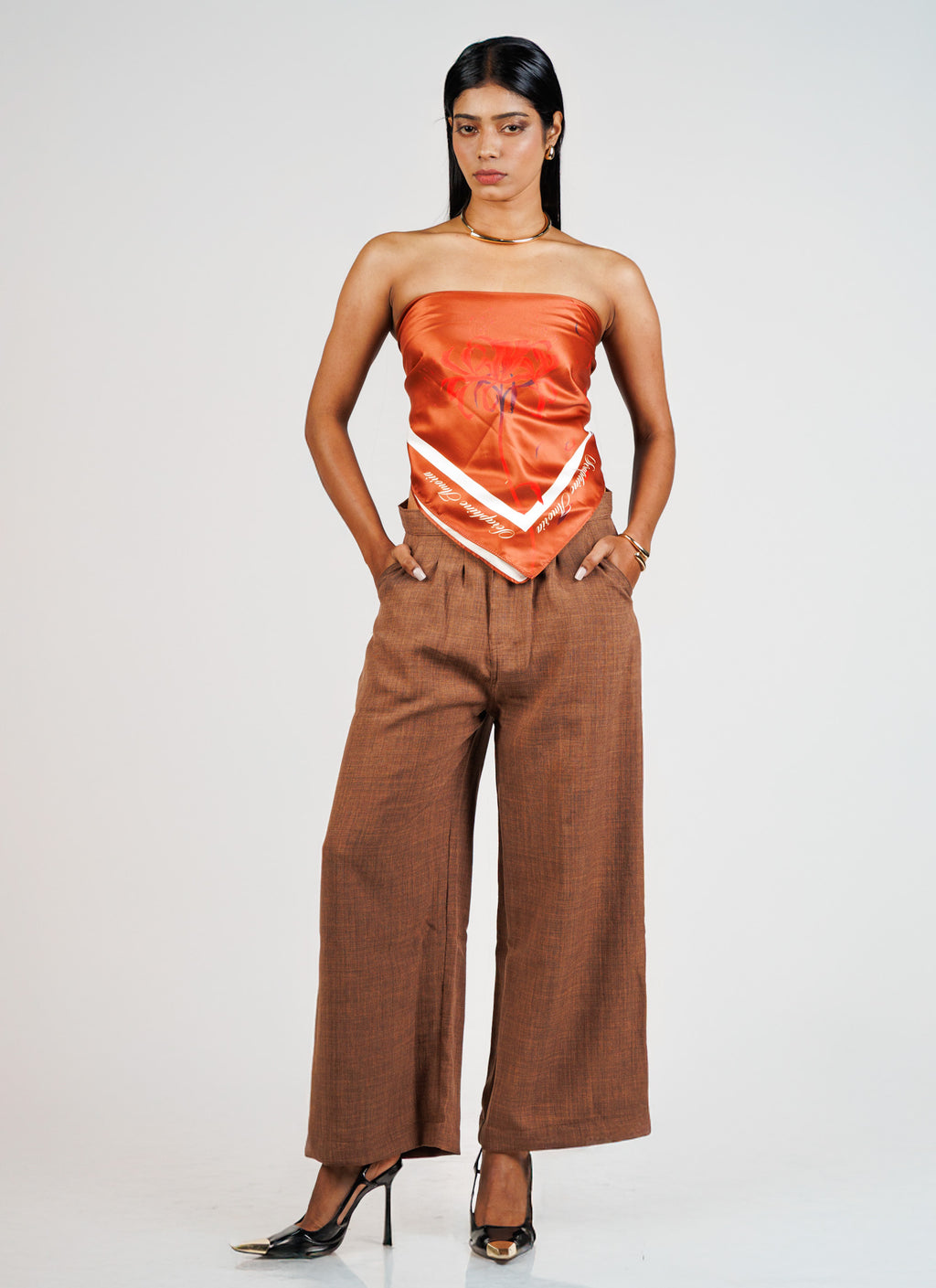 Lilium Emblem Silk Scarf 32x32 - Brown